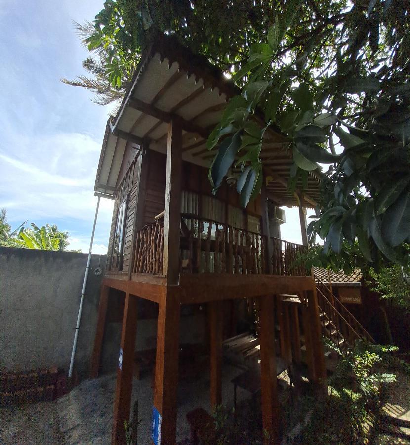 Diana'S Homestay Banyuwangi  Eksteriør bilde