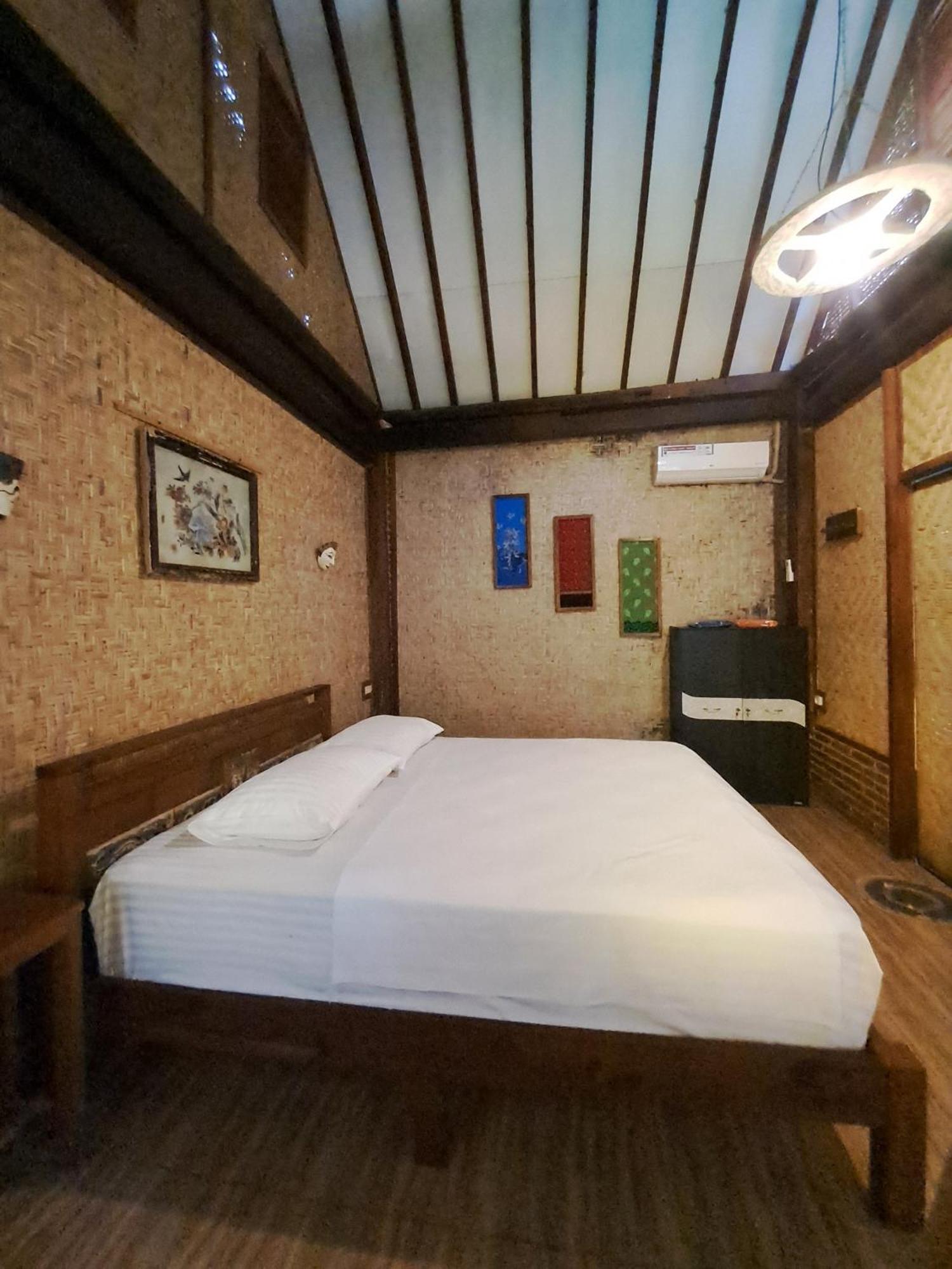 Diana'S Homestay Banyuwangi  Eksteriør bilde