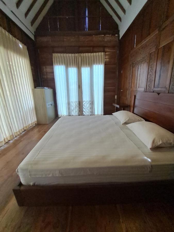 Diana'S Homestay Banyuwangi  Eksteriør bilde
