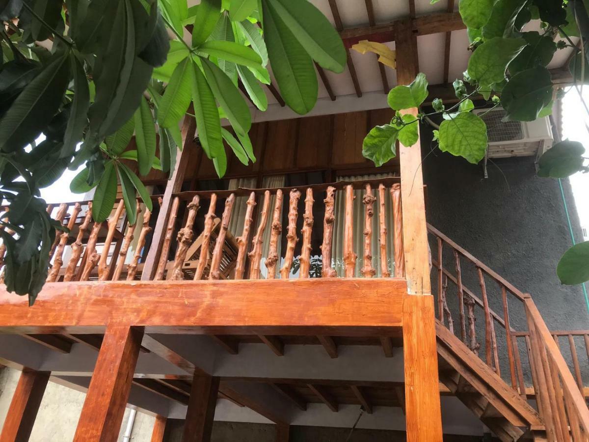 Diana'S Homestay Banyuwangi  Eksteriør bilde